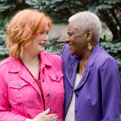 Gentle Connections in Memory Care: Mary’s Journey of Dignity and Comfort in Plymouth